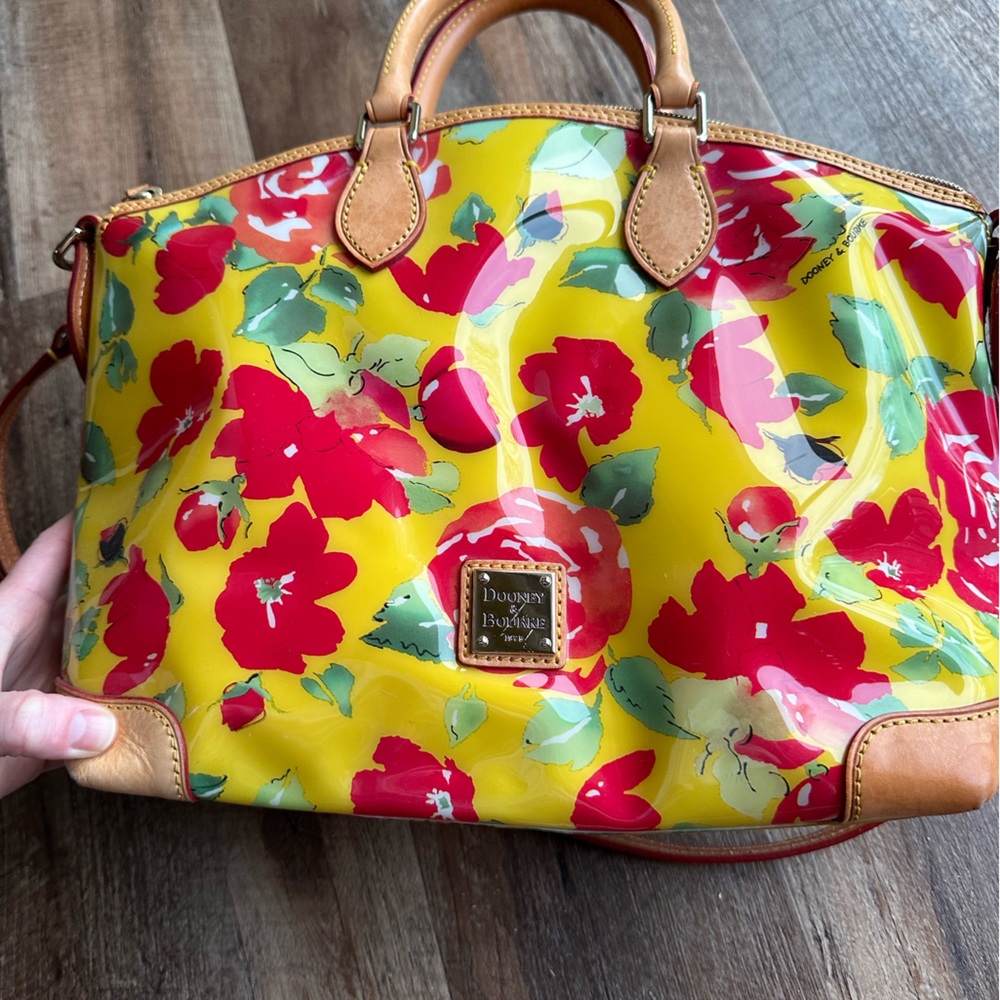 Dooney & Bourke handbag
